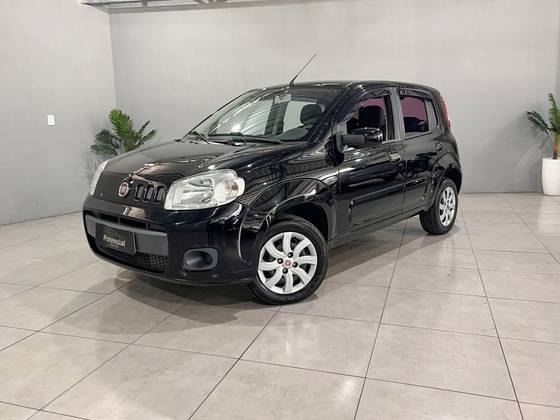 FIAT UNO 1.0 EVO VIVACE 8V FLEX 4P MANUAL